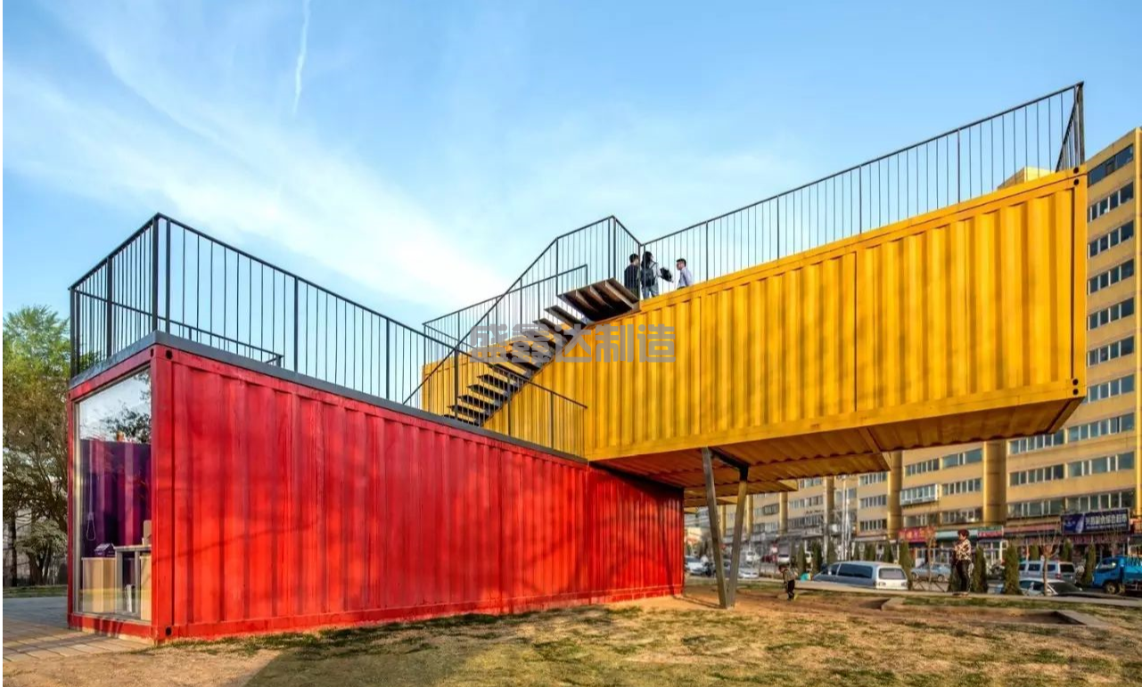 我們生活中經常會看到網紅集裝箱商業(yè)街，網紅集裝箱在安裝時都需要注意哪些問題？